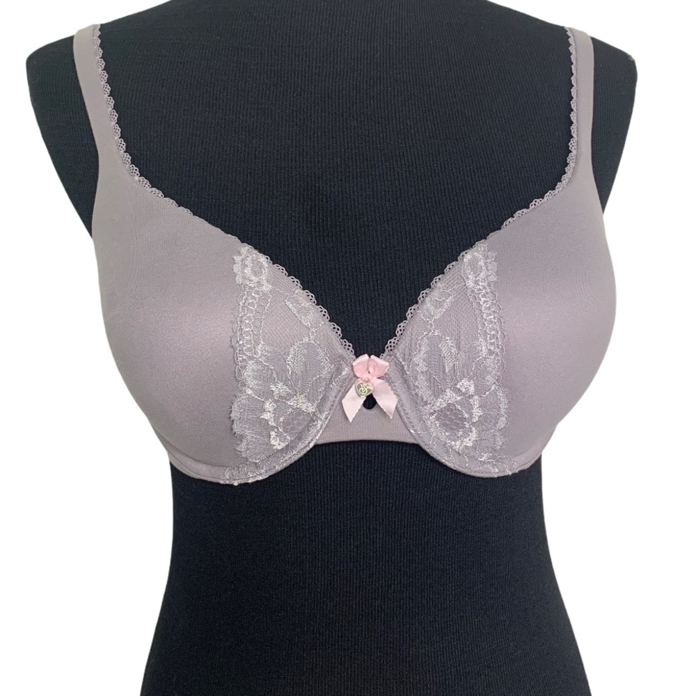 Victoria’s Secret Bra 32D Padded Perfect D254